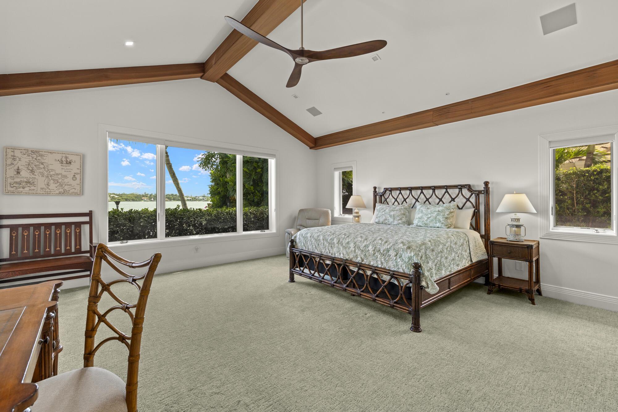 Tequesta Country Club - Residential