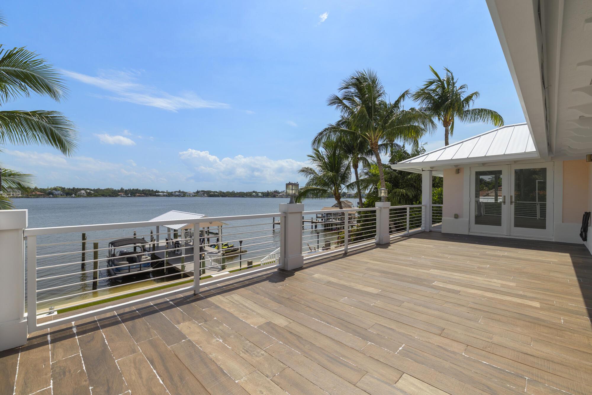 Tequesta Country Club - Residential