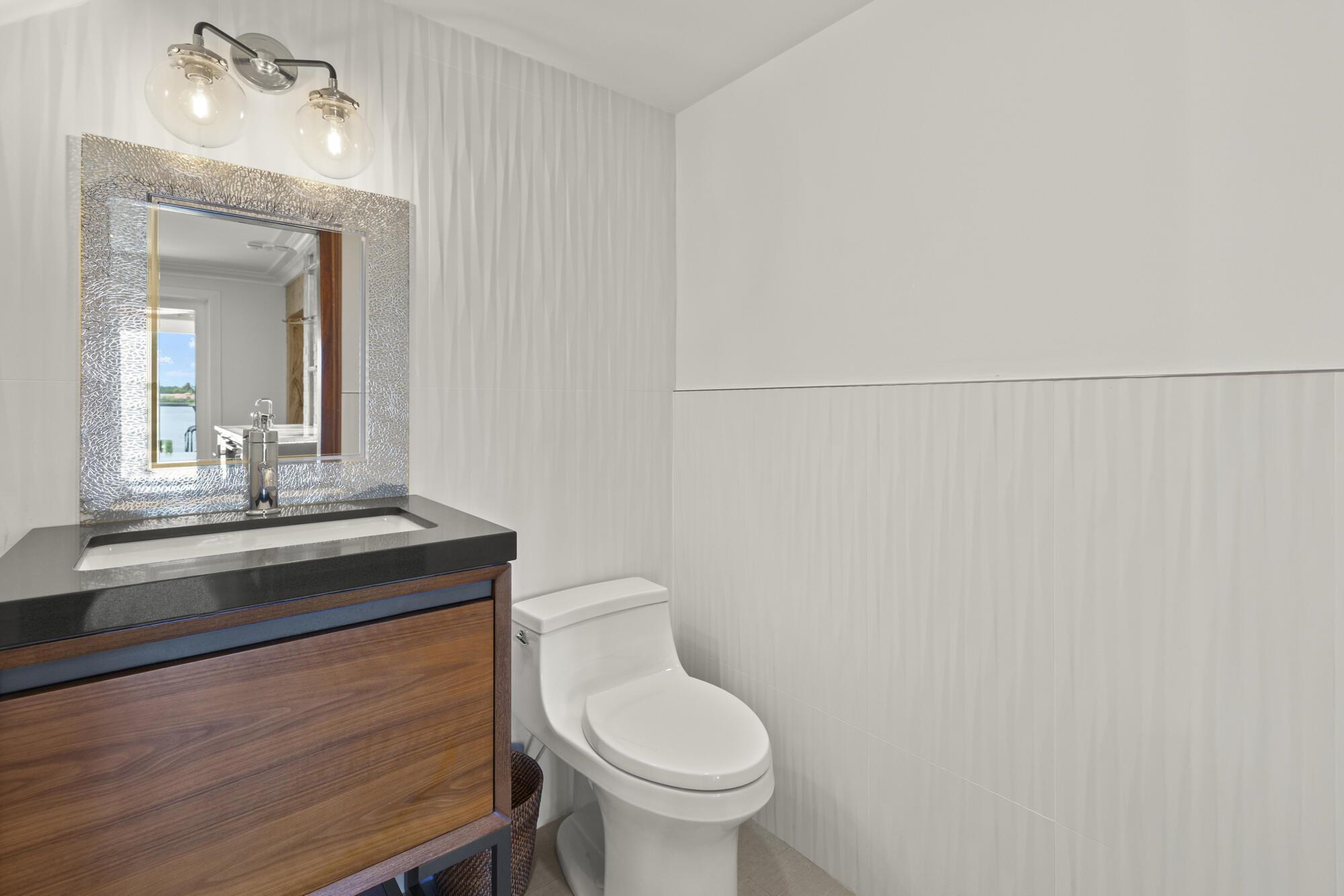 Tequesta Country Club - Residential