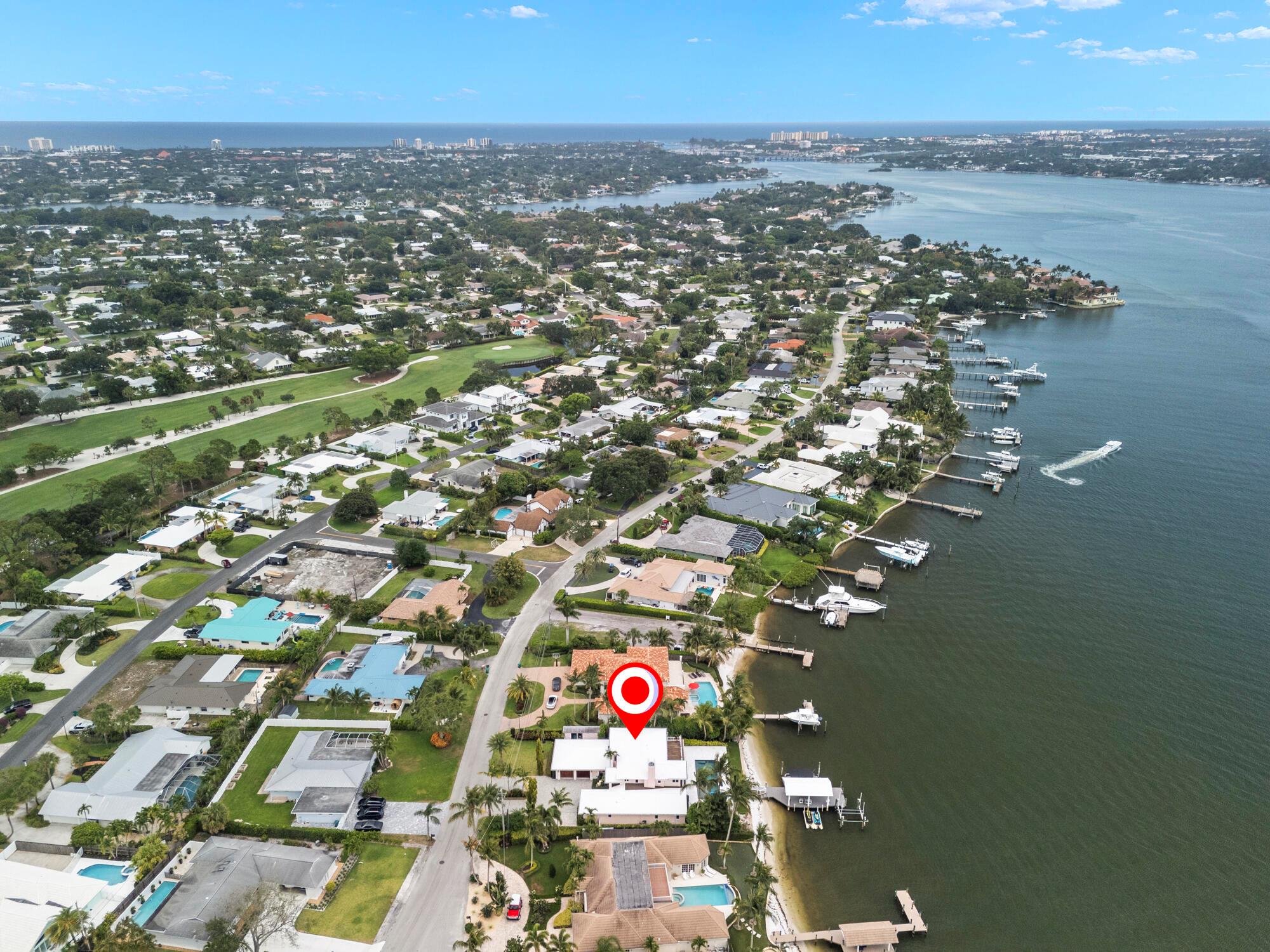 Tequesta Country Club - Residential