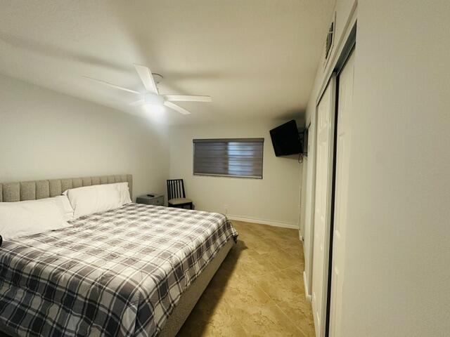 VILLAGE ROYALE GREENDALE CONDO - Residential