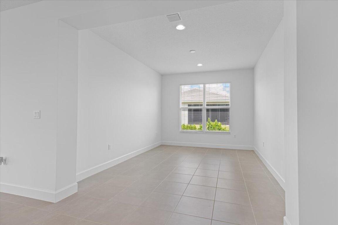 Riverland-Valencia Grove - Residential