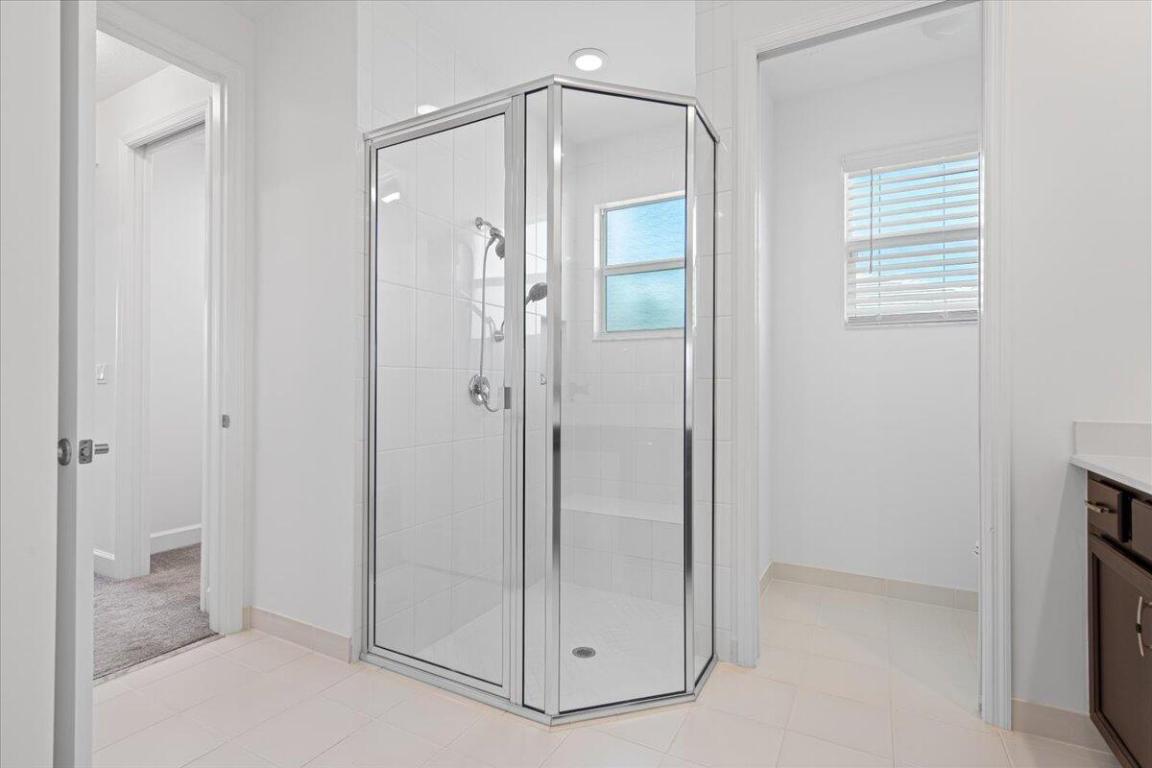 Riverland-Valencia Grove - Residential