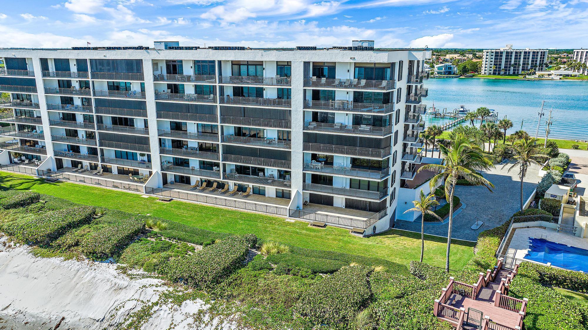 PASSAGES OF JUPITER ISLAN - Residential