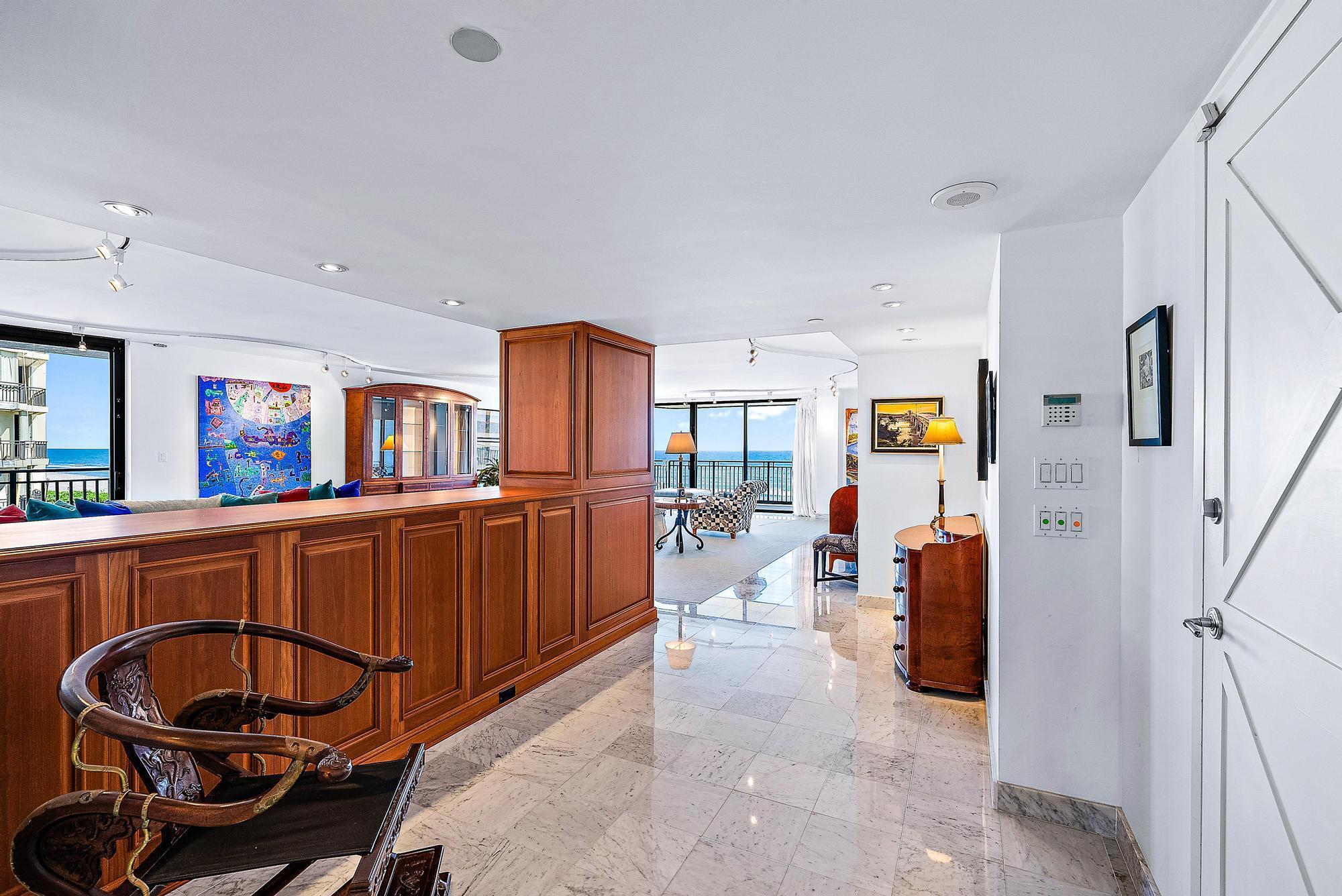 PASSAGES OF JUPITER ISLAN - Residential