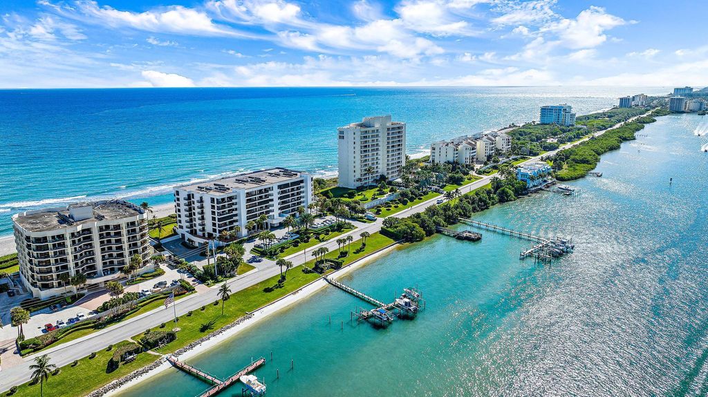 Photo of 19750 Beach Road #3010, Jupiter, FL 33469 (MLS # R10941704)