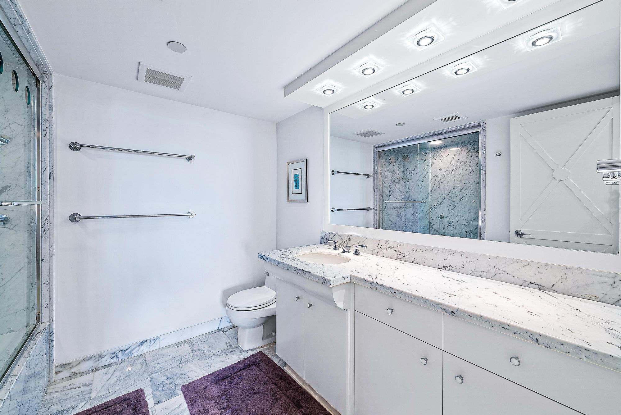 PASSAGES OF JUPITER ISLAN - Residential