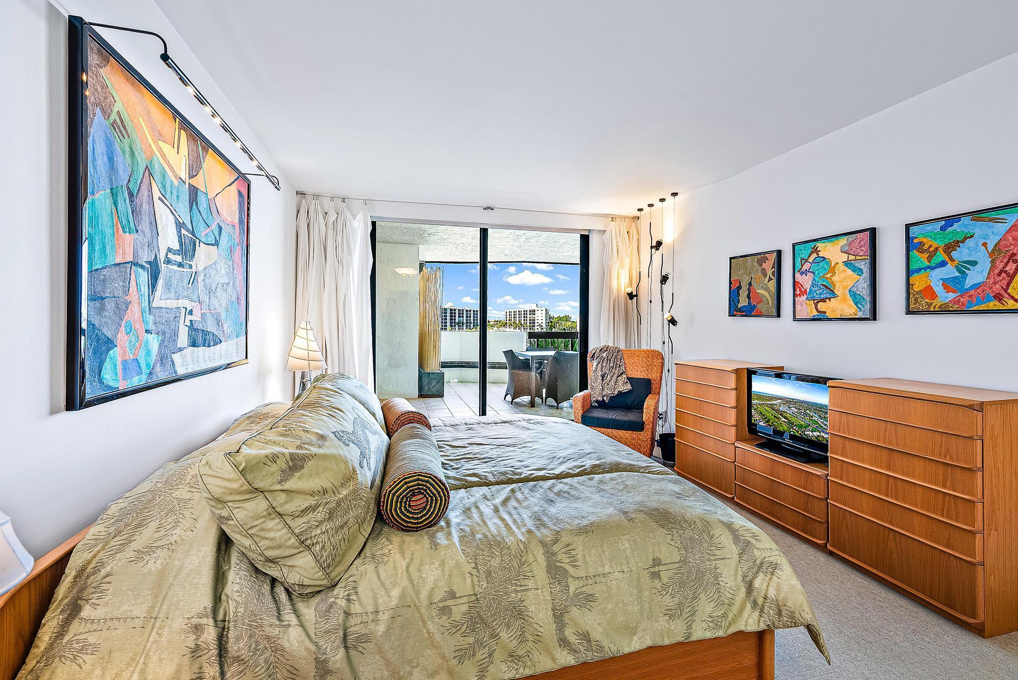 PASSAGES OF JUPITER ISLAN - Residential