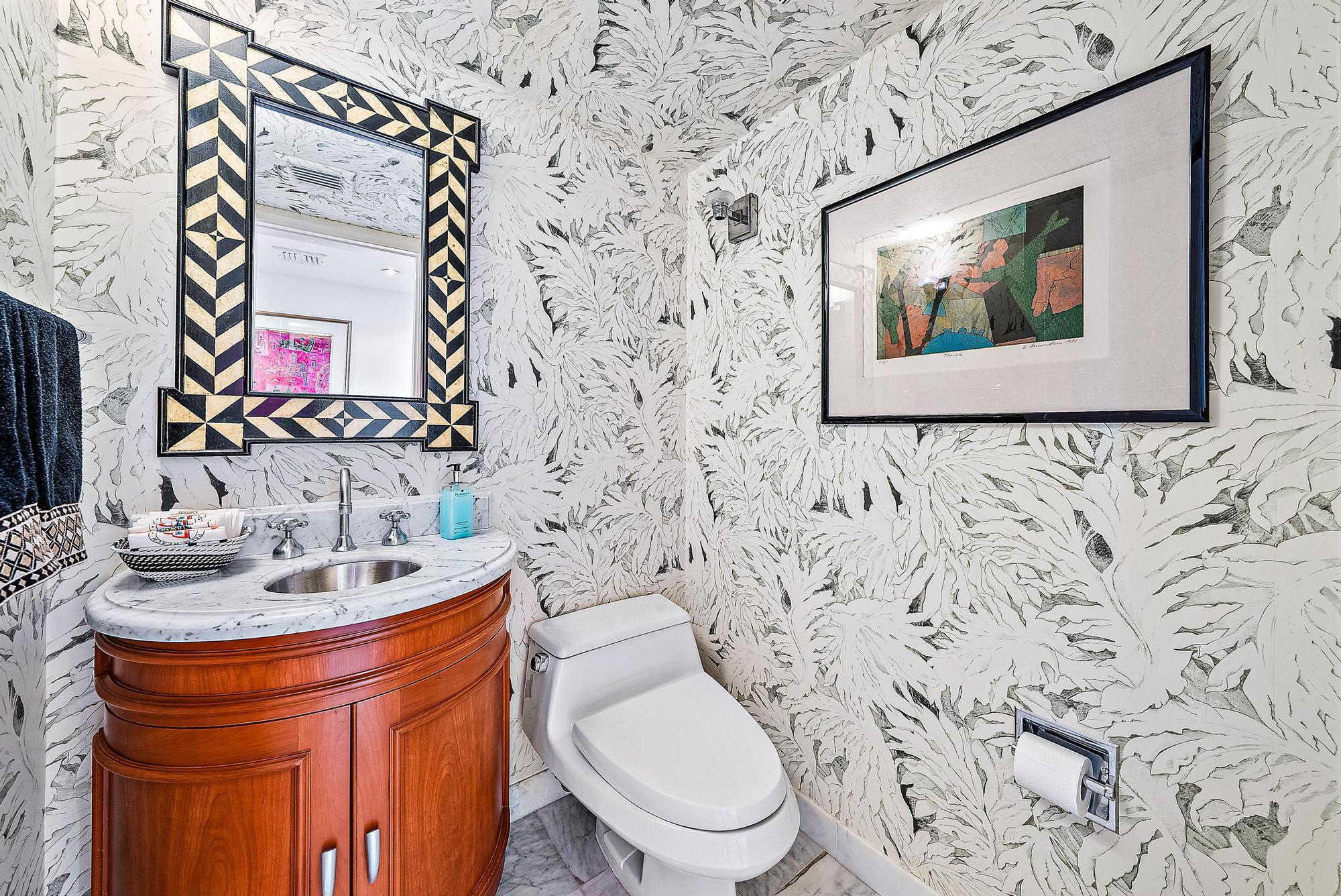 PASSAGES OF JUPITER ISLAN - Residential