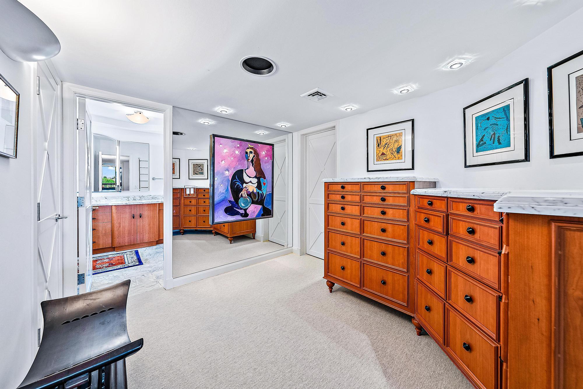 PASSAGES OF JUPITER ISLAN - Residential