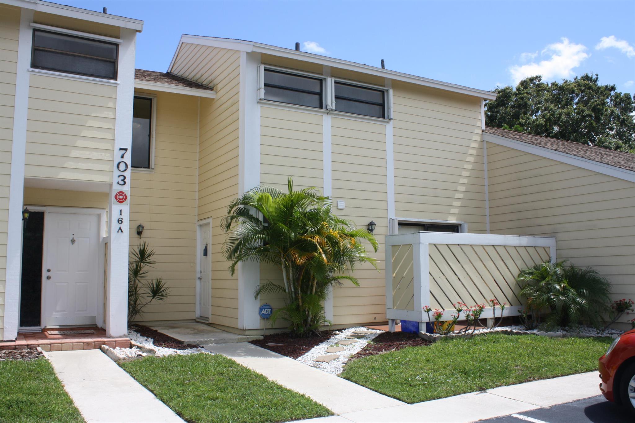Beautiful lake views from this two bedroom two bathroom townhome. This home offers spacious back patio with expansive view. Close to restaurants, shopping and more! A short walk to the community pool.