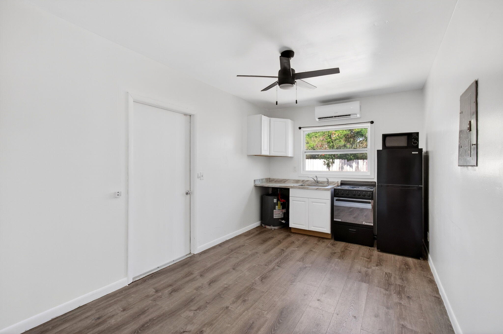 LAKE WORTH TOWN OF - Residential