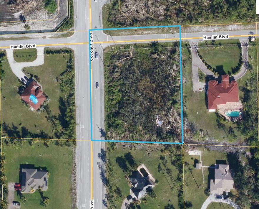 Amazing Lot !! Build your dream home today !! Closed to restaurants and shopping centers. NO HOA  1.75 Acres LOT !! Paved road !! This will not last.