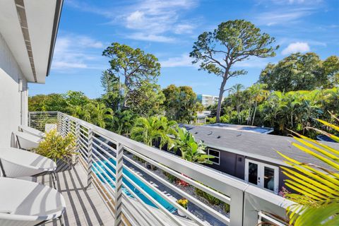 A home in Wilton Manors