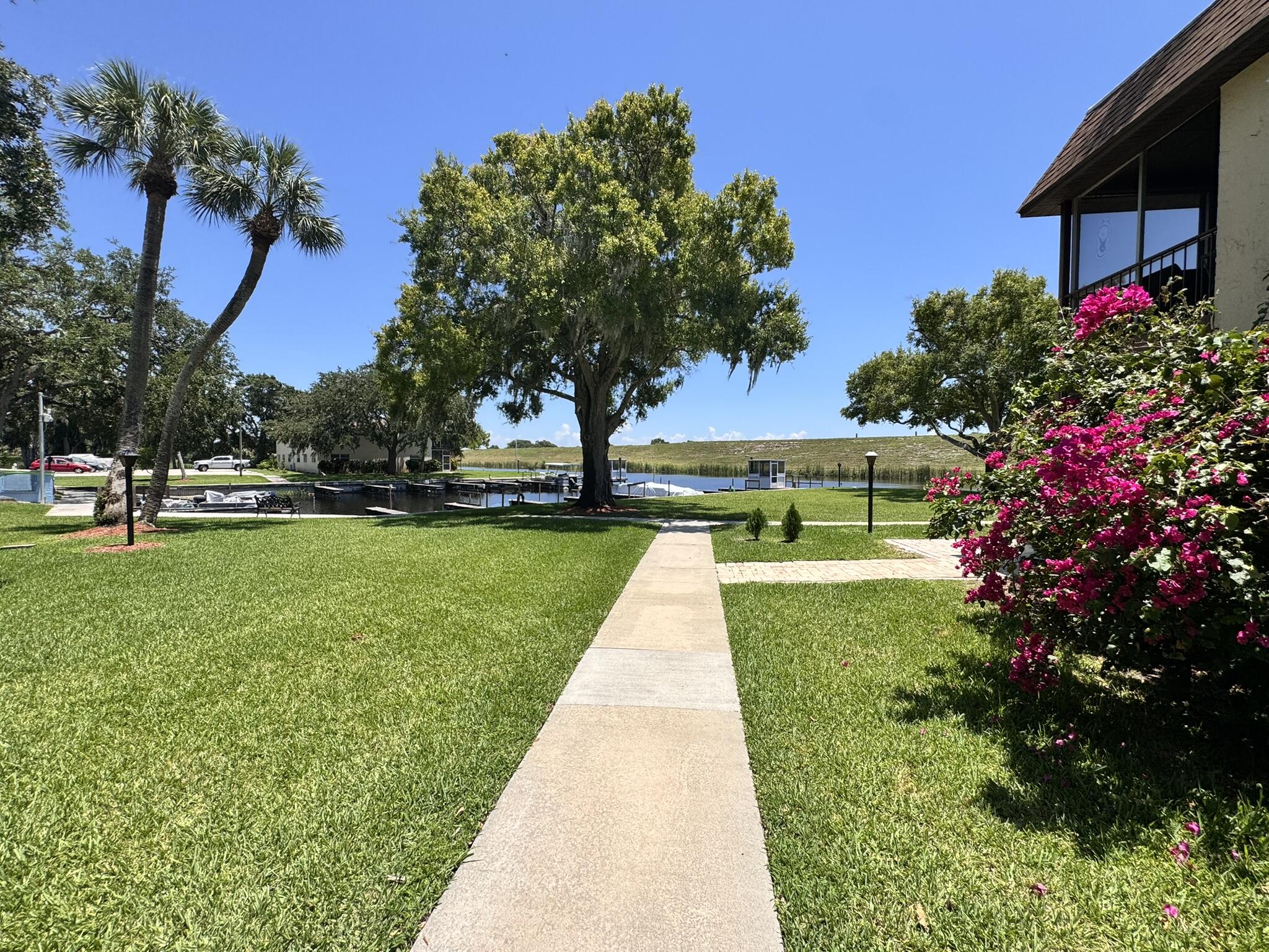 TAYLOR CREEK - Residential