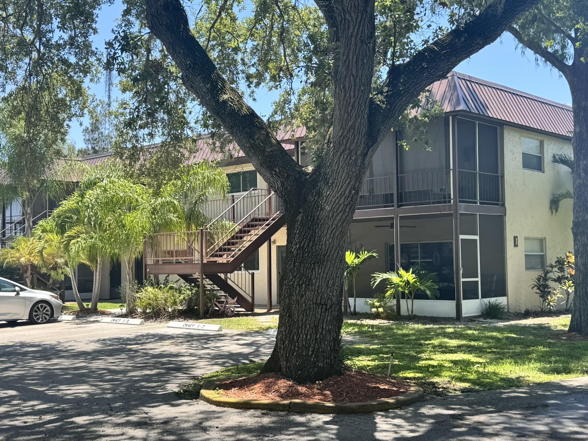 TAYLOR CREEK - Residential