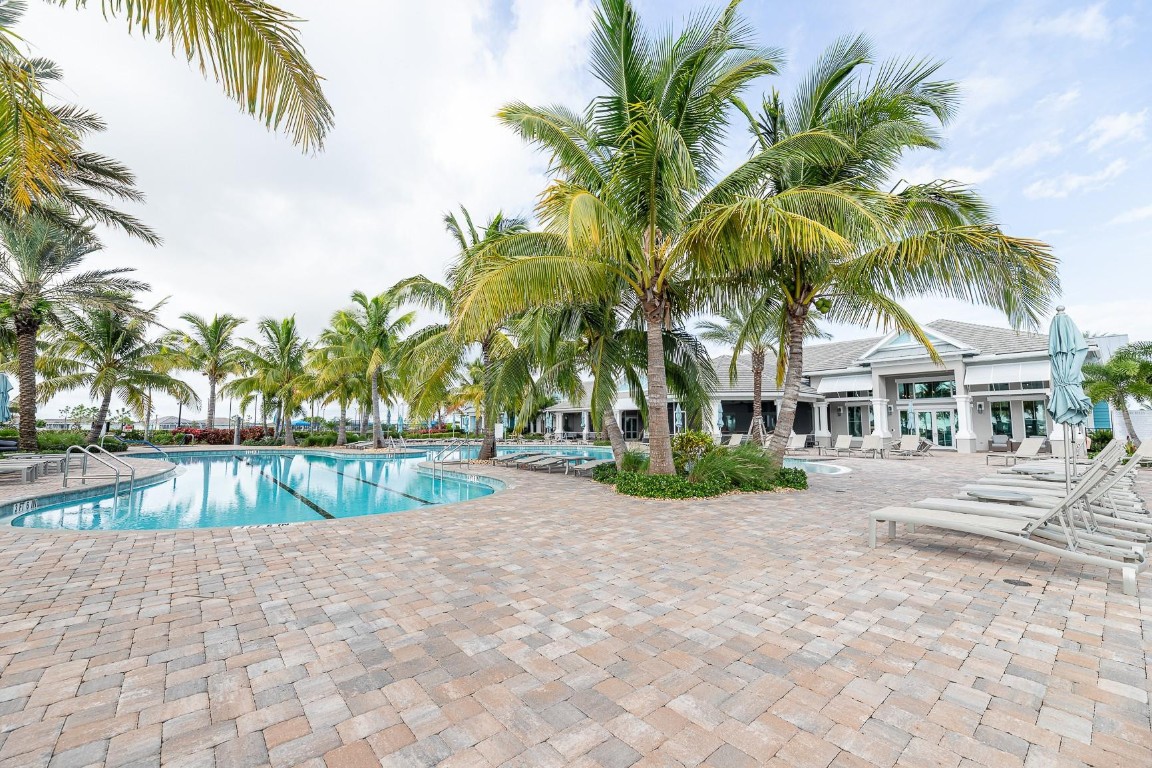 Del Webb At Tradition - Residential