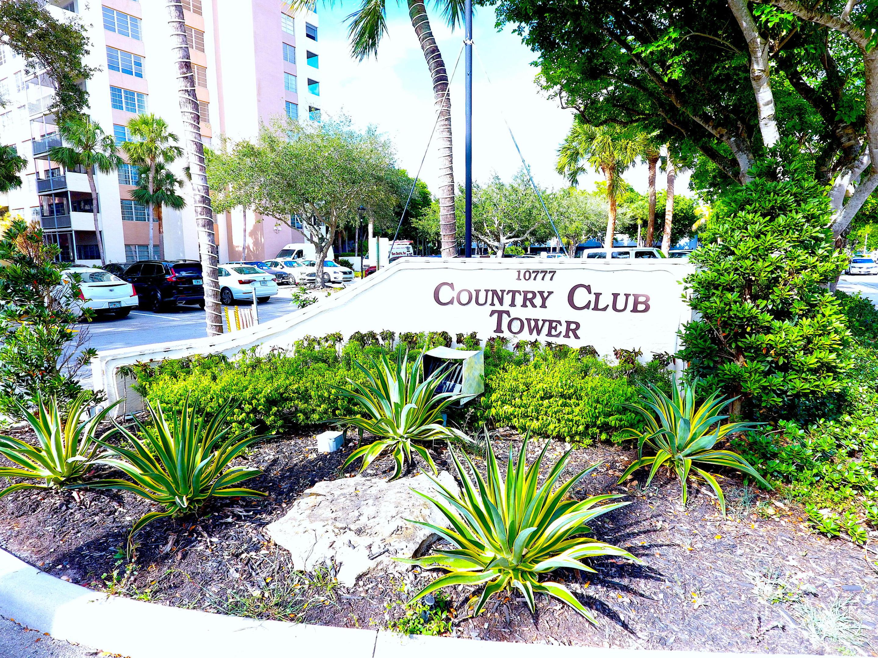 COUNTRY CLUB TOWER OF CORAL - Residential