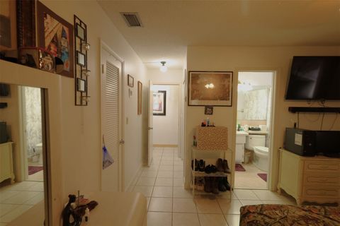 Single Family Residence in Tamarac FL 4707 50th St St 13.jpg