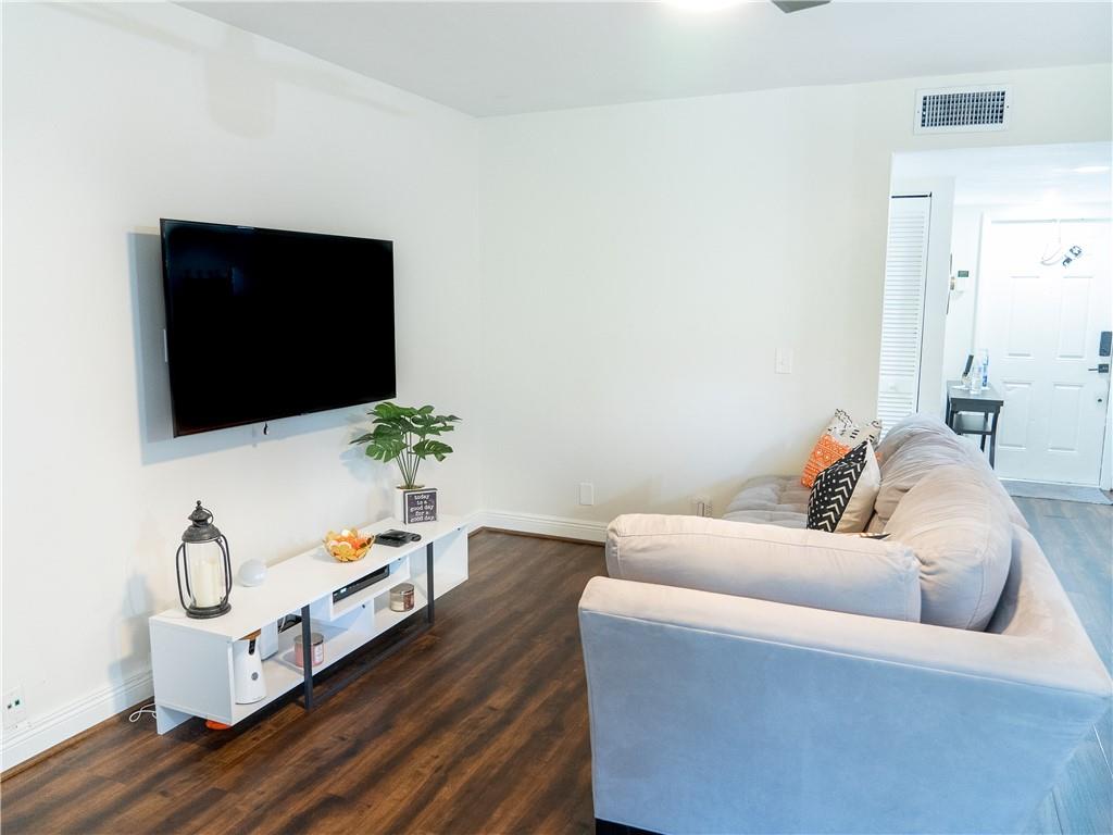 PARC VILLAGE - Residential