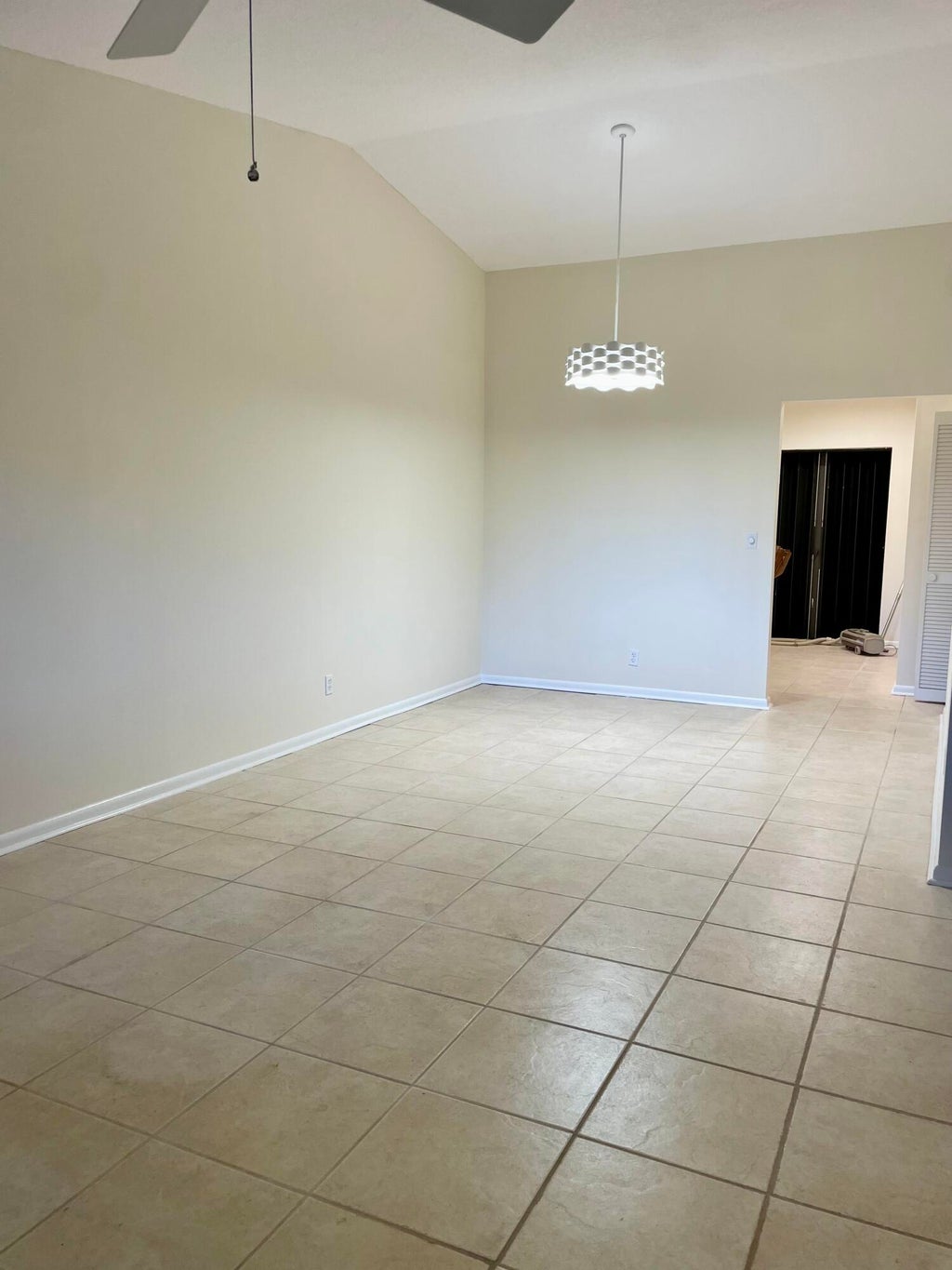 Photo of 8094 SE Villa Circle, Hobe Sound, FL 33455 (MLS # B26072591)