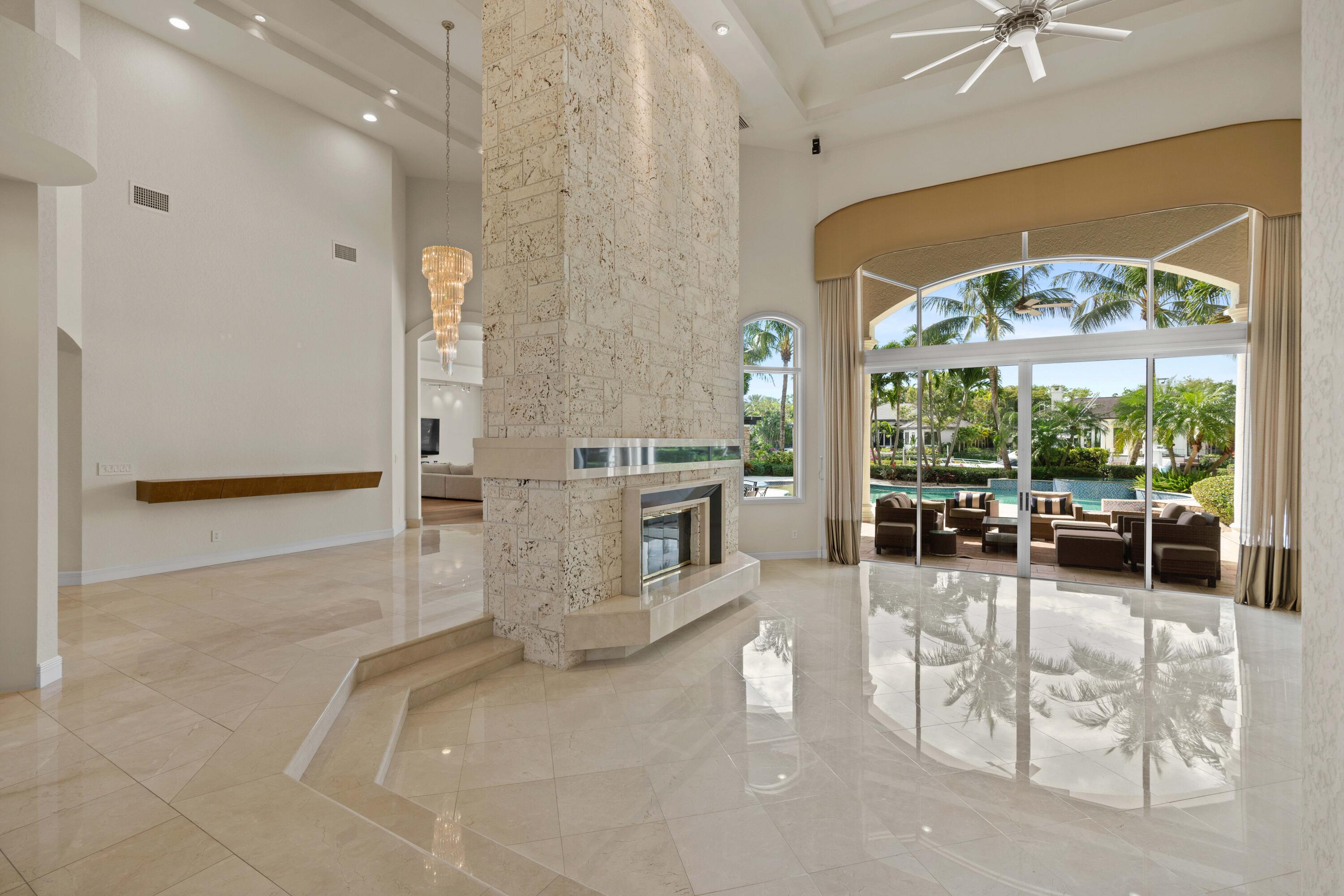 ADMIRALS COVE - Residential