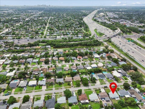 Tiny photo for 411 NW 52ND Street, Oakland Park, FL 33309 (MLS # B26083679)