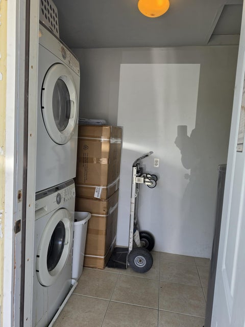 Tiny photo for 411 NW 52ND Street, Oakland Park, FL 33309 (MLS # B26083679)