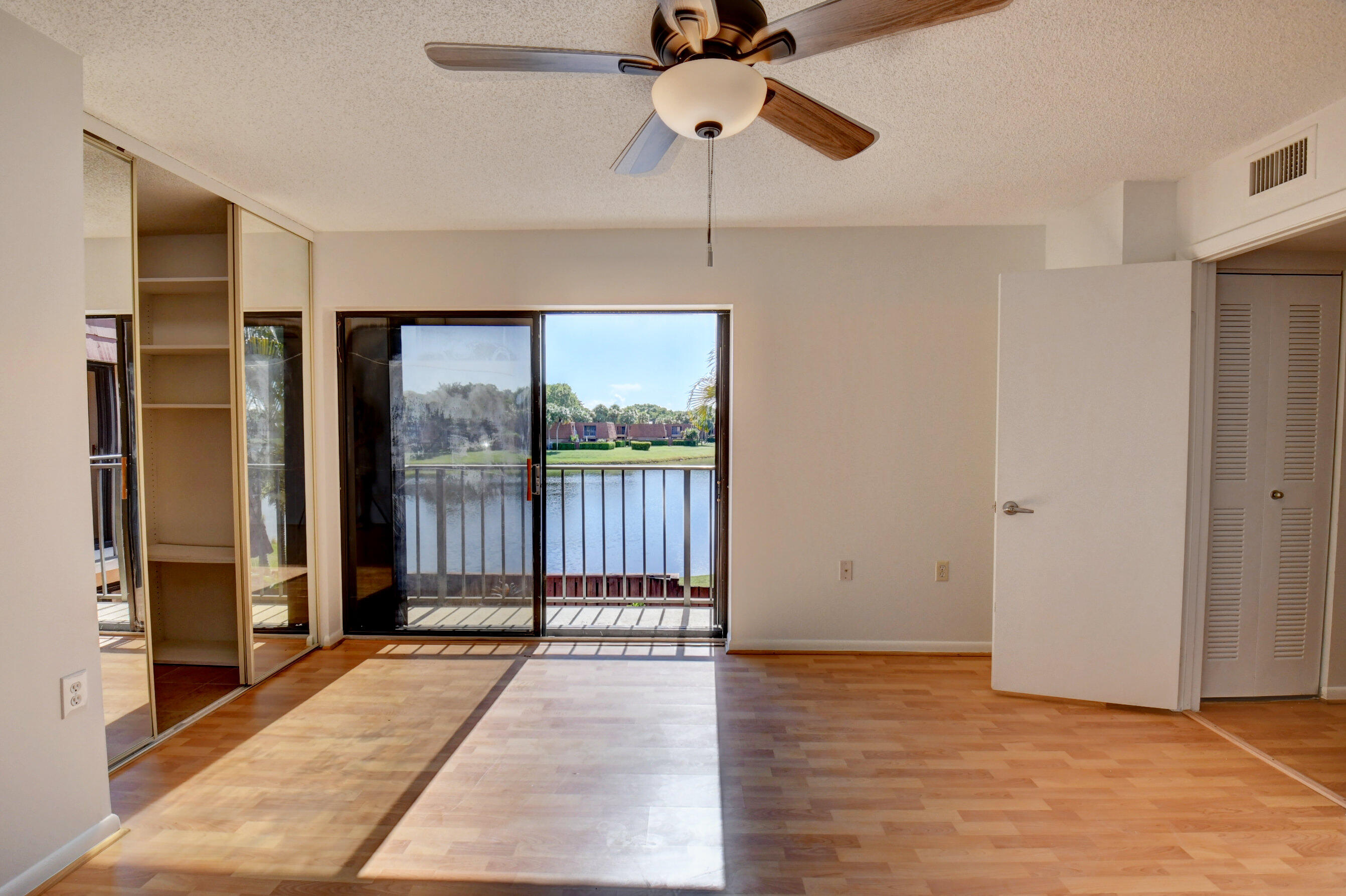 CHALET 4 4 - Residential