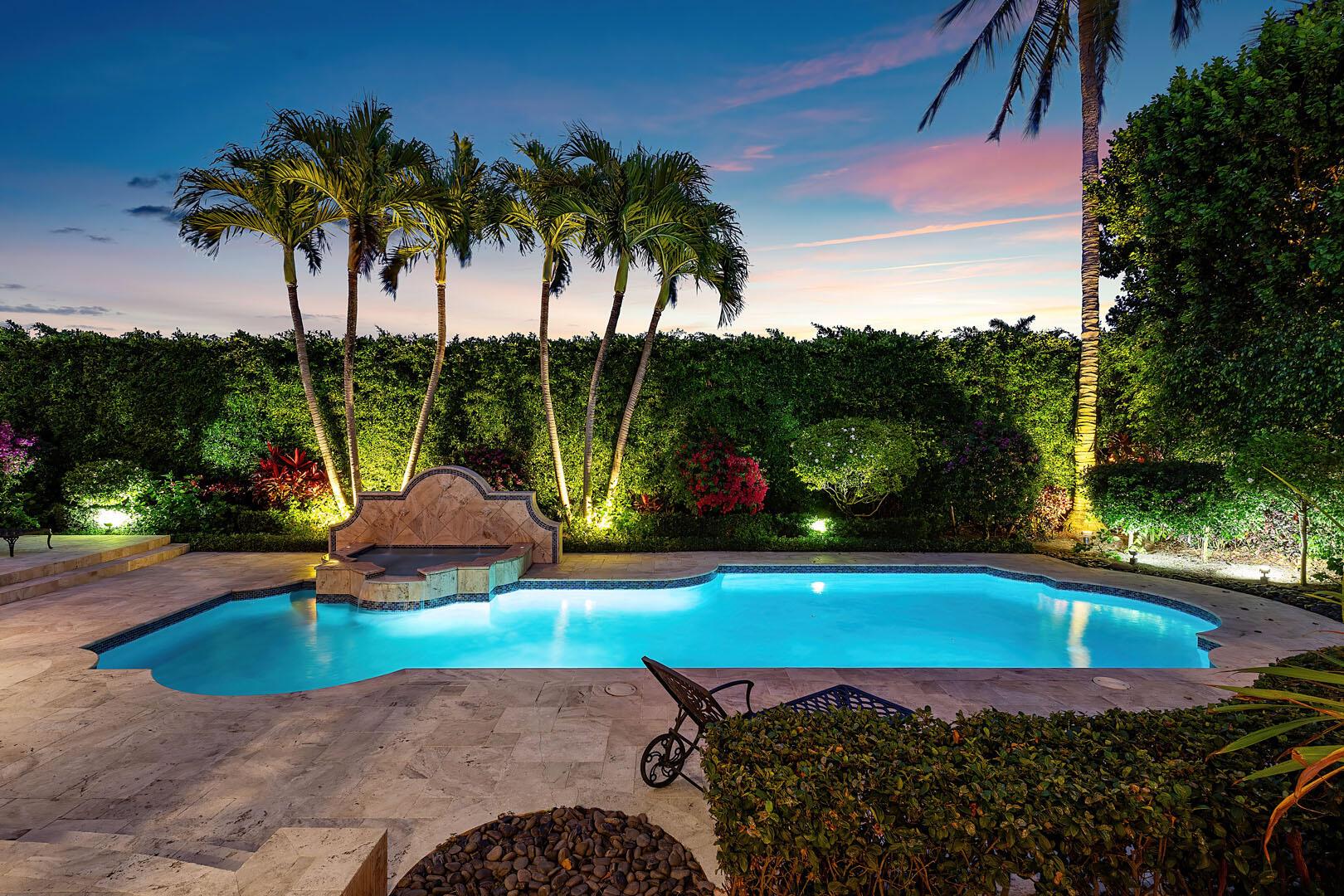 ROYAL PALM YACHT & COUNTR - Residential