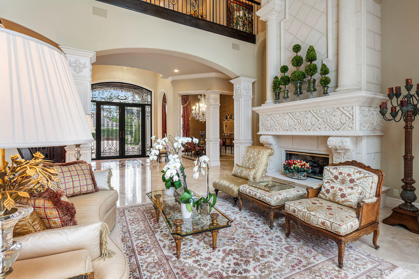 ROYAL PALM YACHT & COUNTRY CLUB - Residential