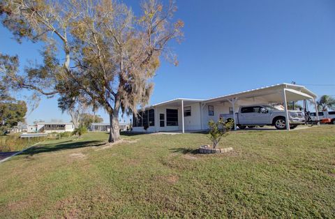 A home in Okeechobee