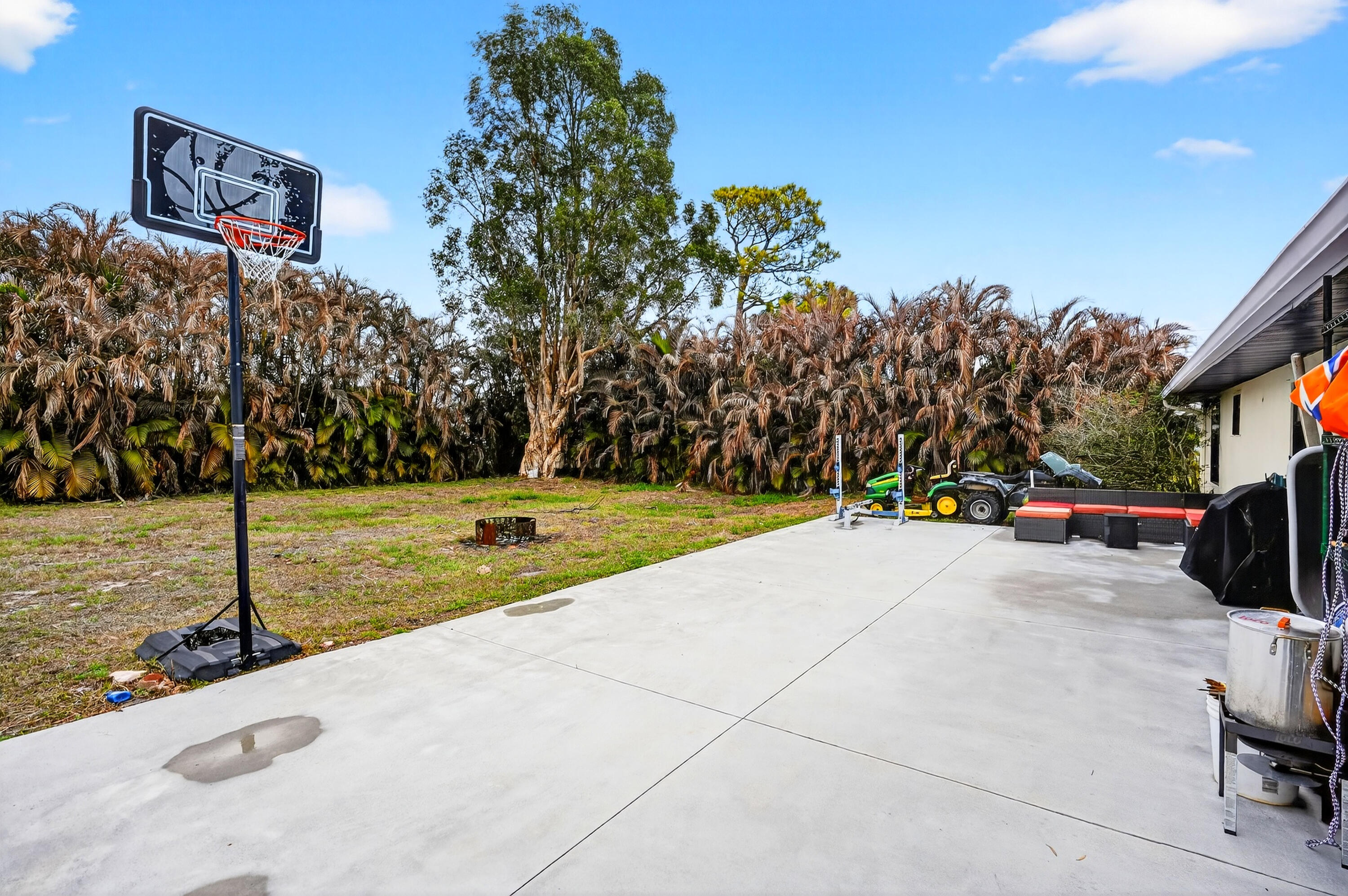 SOUTH PORT ST LUCIE UNIT 5 - Residential