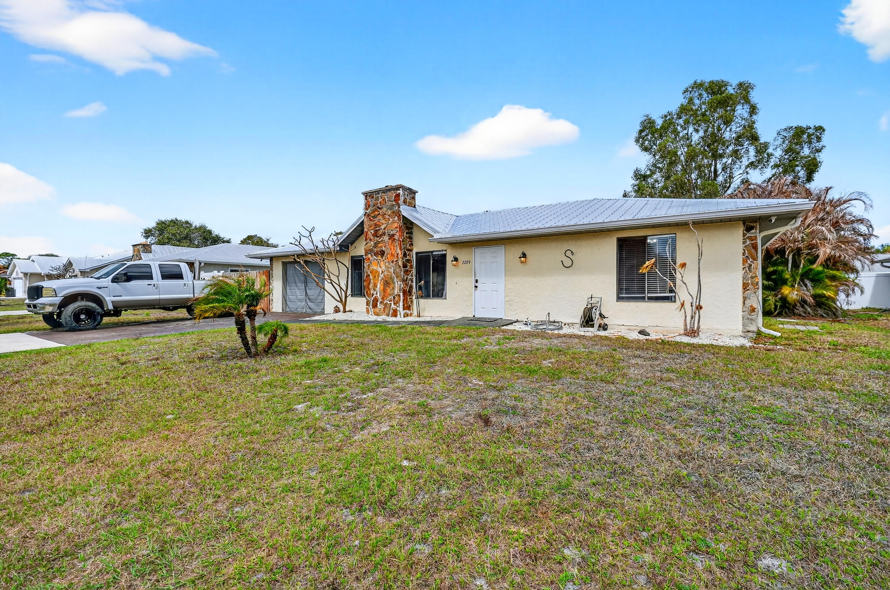 SOUTH PORT ST LUCIE UNIT 5 - Residential