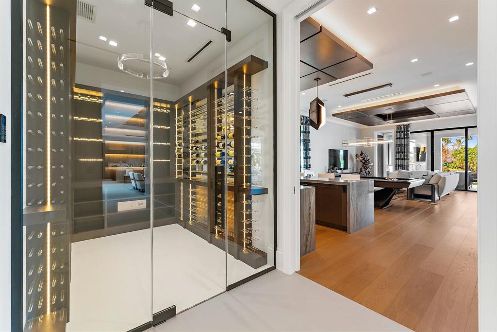 FRENCHMANS CREEK PAR E-2 - Residential