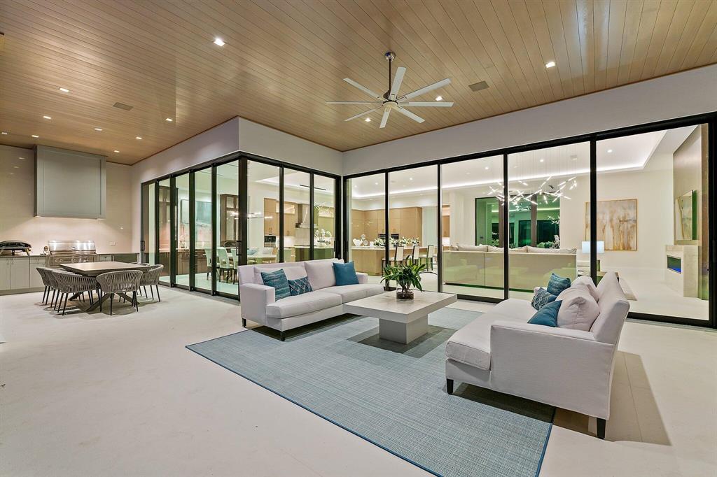 FRENCHMANS CREEK PAR E-2 - Residential