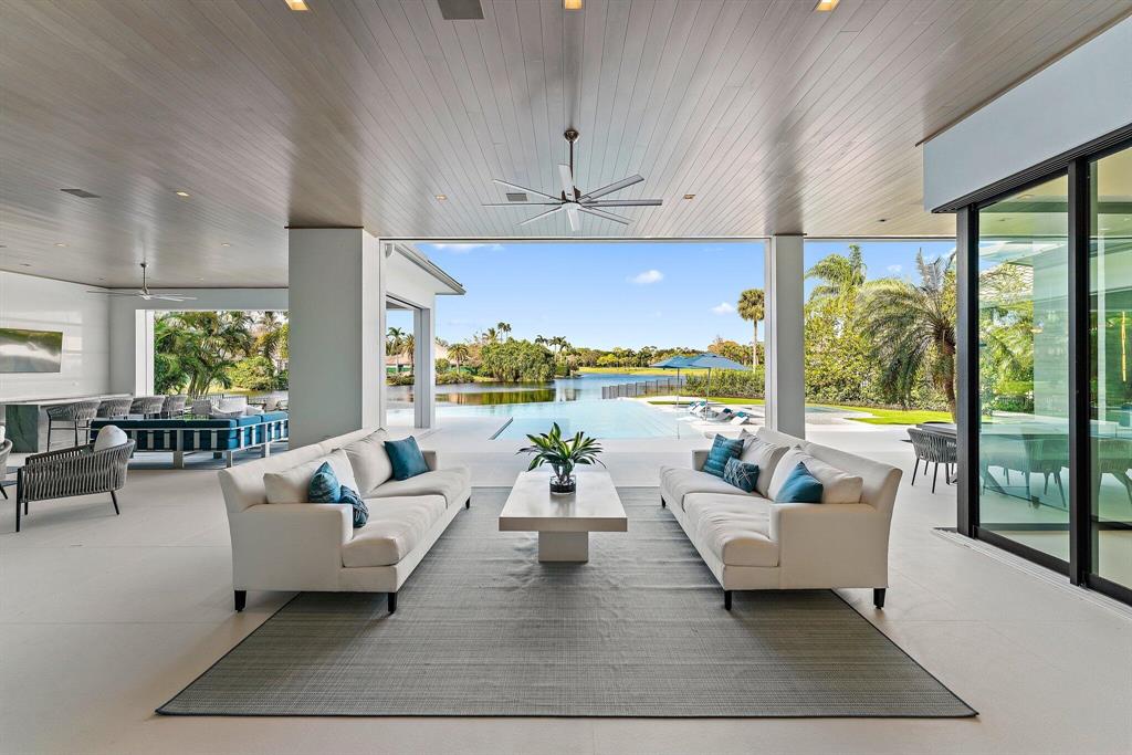 FRENCHMANS CREEK PAR E-2 - Residential