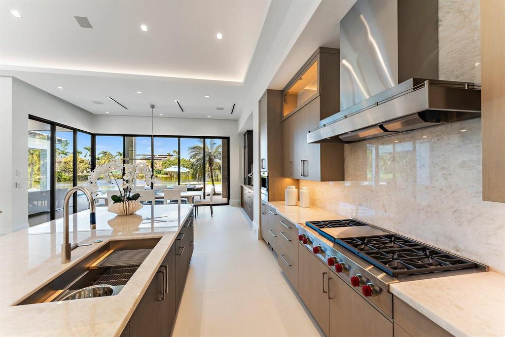 FRENCHMANS CREEK PAR E-2 - Residential