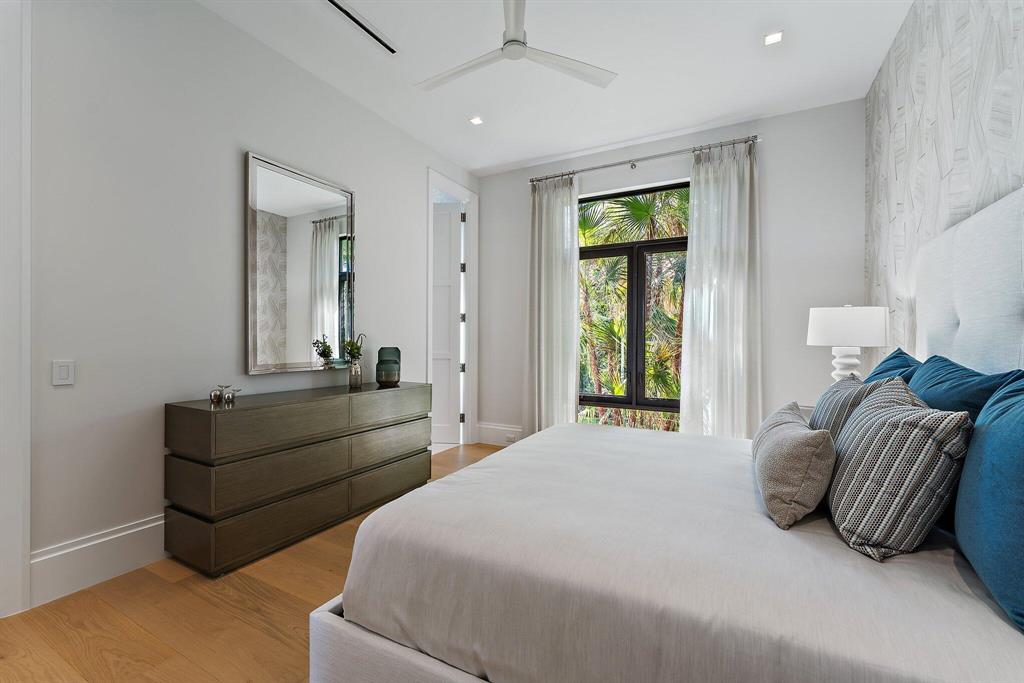 FRENCHMANS CREEK PAR E-2 - Residential