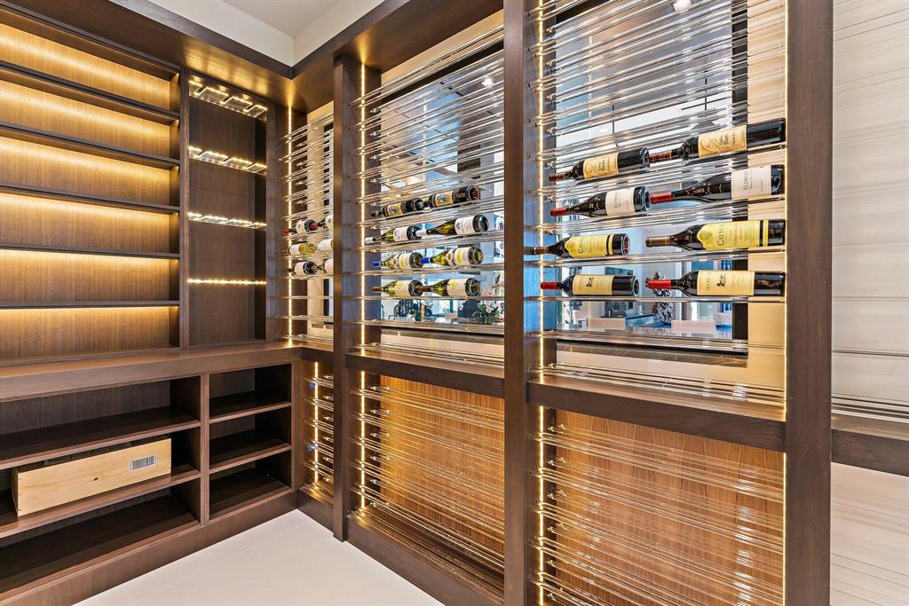 FRENCHMANS CREEK PAR E-2 - Residential