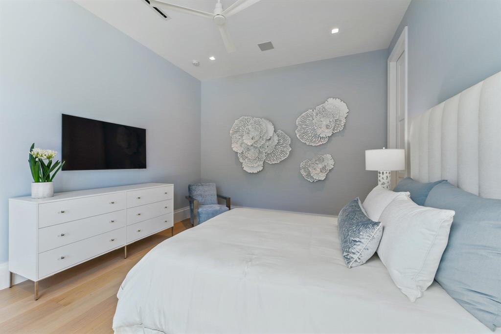 FRENCHMANS CREEK PAR E-2 - Residential