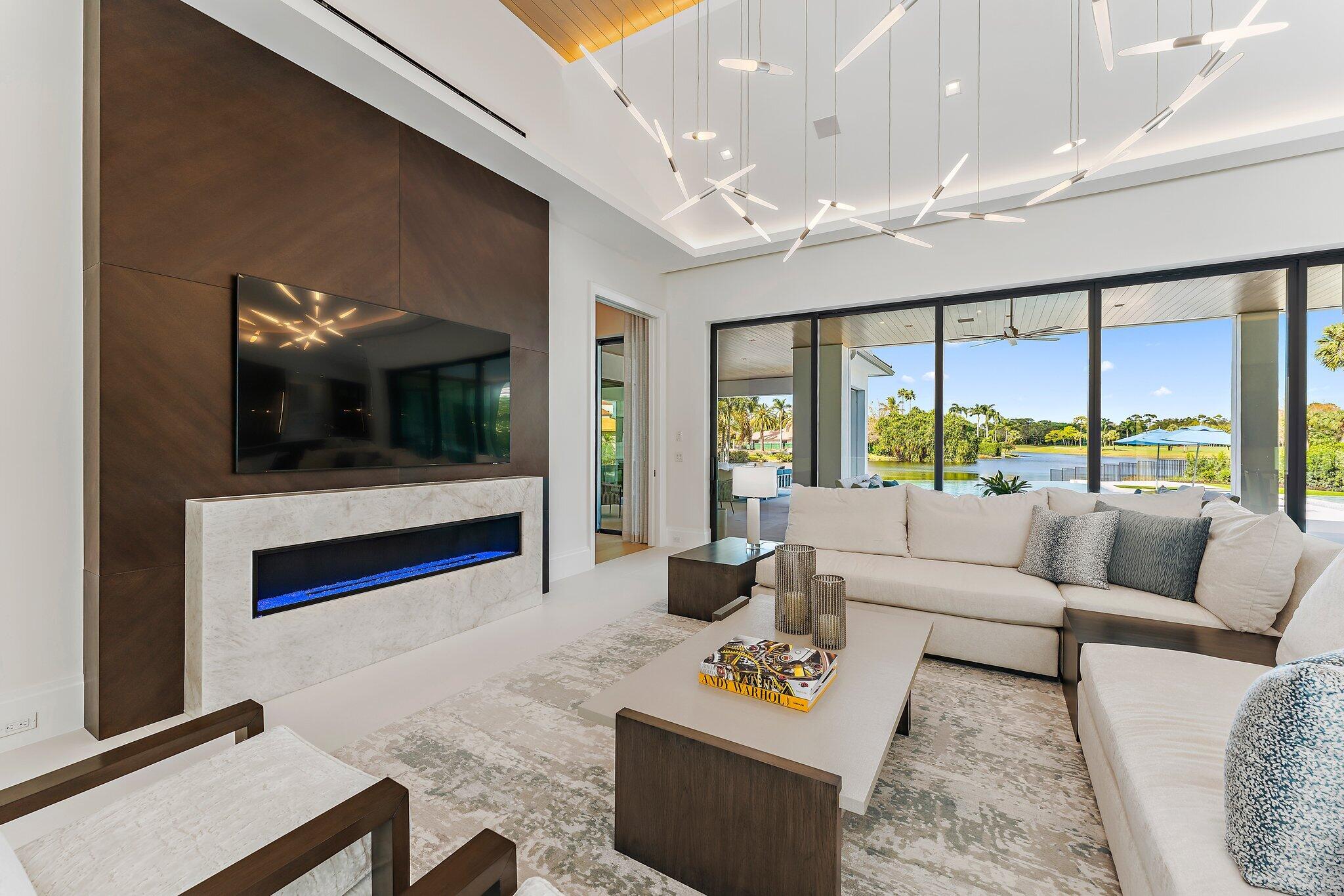 FRENCHMANS CREEK PAR E-2 - Residential