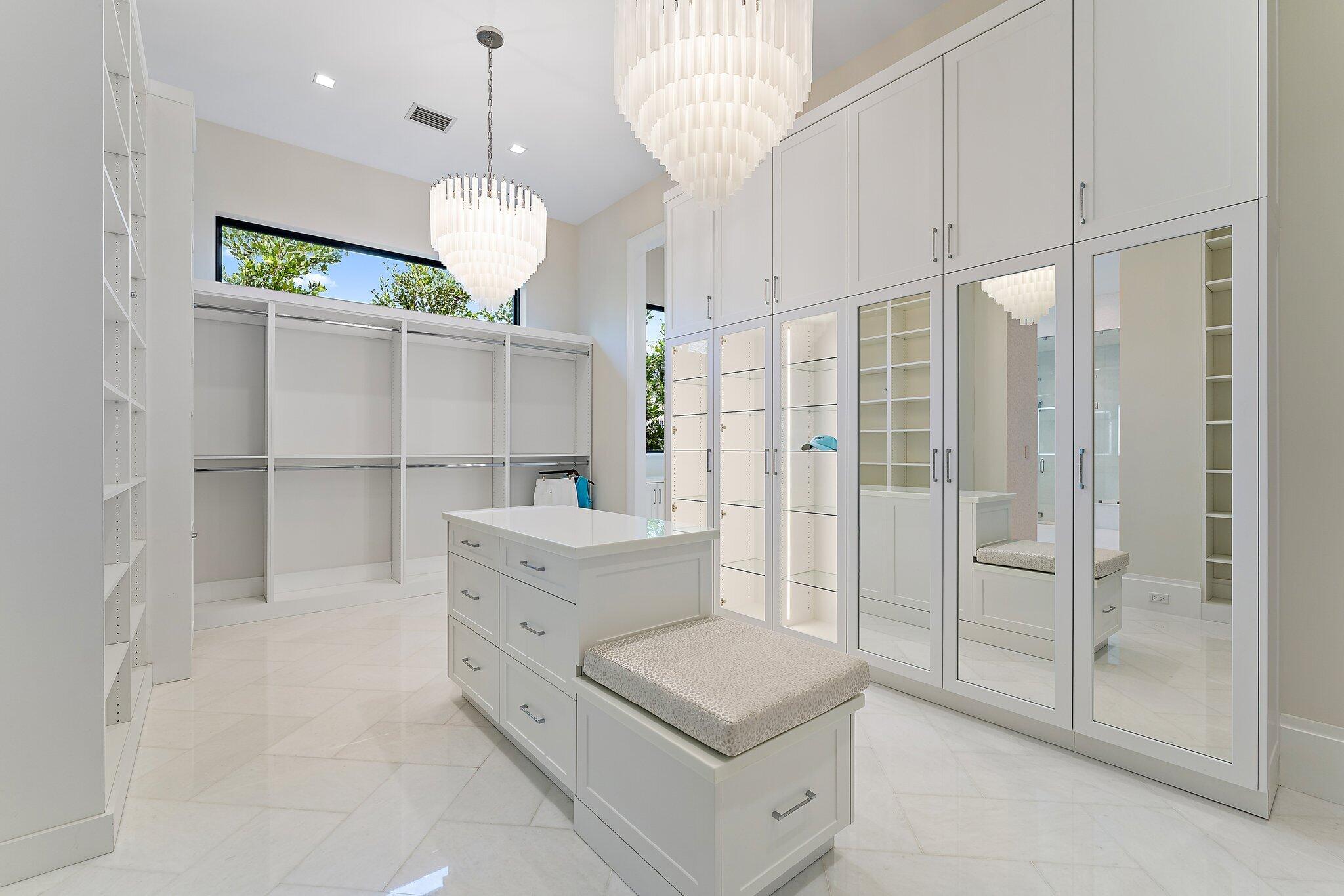 FRENCHMANS CREEK PAR E-2 - Residential