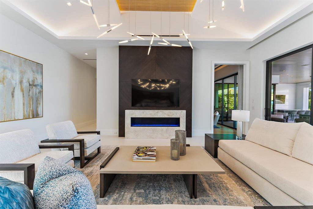 FRENCHMANS CREEK PAR E-2 - Residential