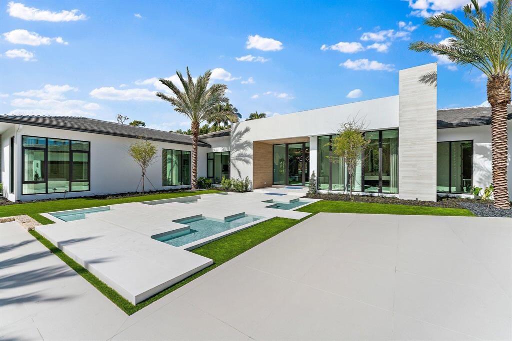 FRENCHMANS CREEK PAR E-2 - Residential