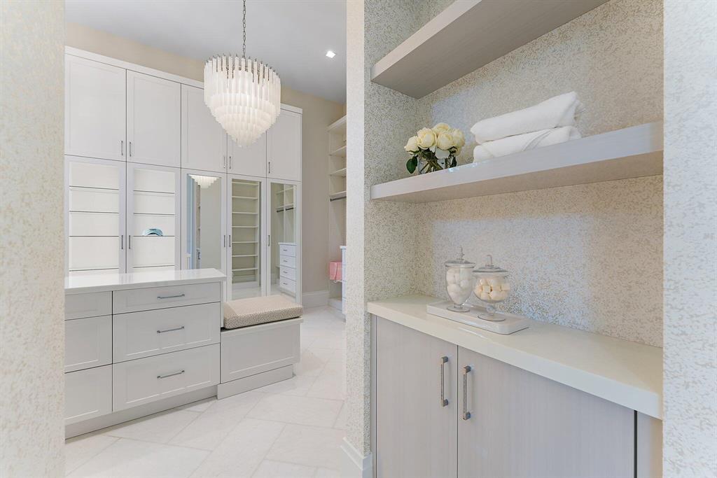 FRENCHMANS CREEK PAR E-2 - Residential