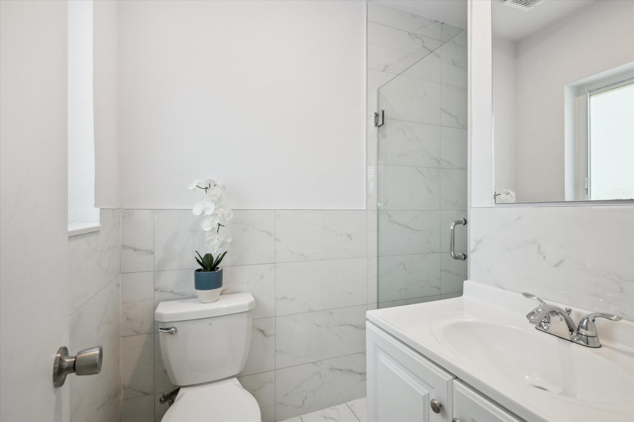 FLAMINGO PARK SEC - Residential Lease