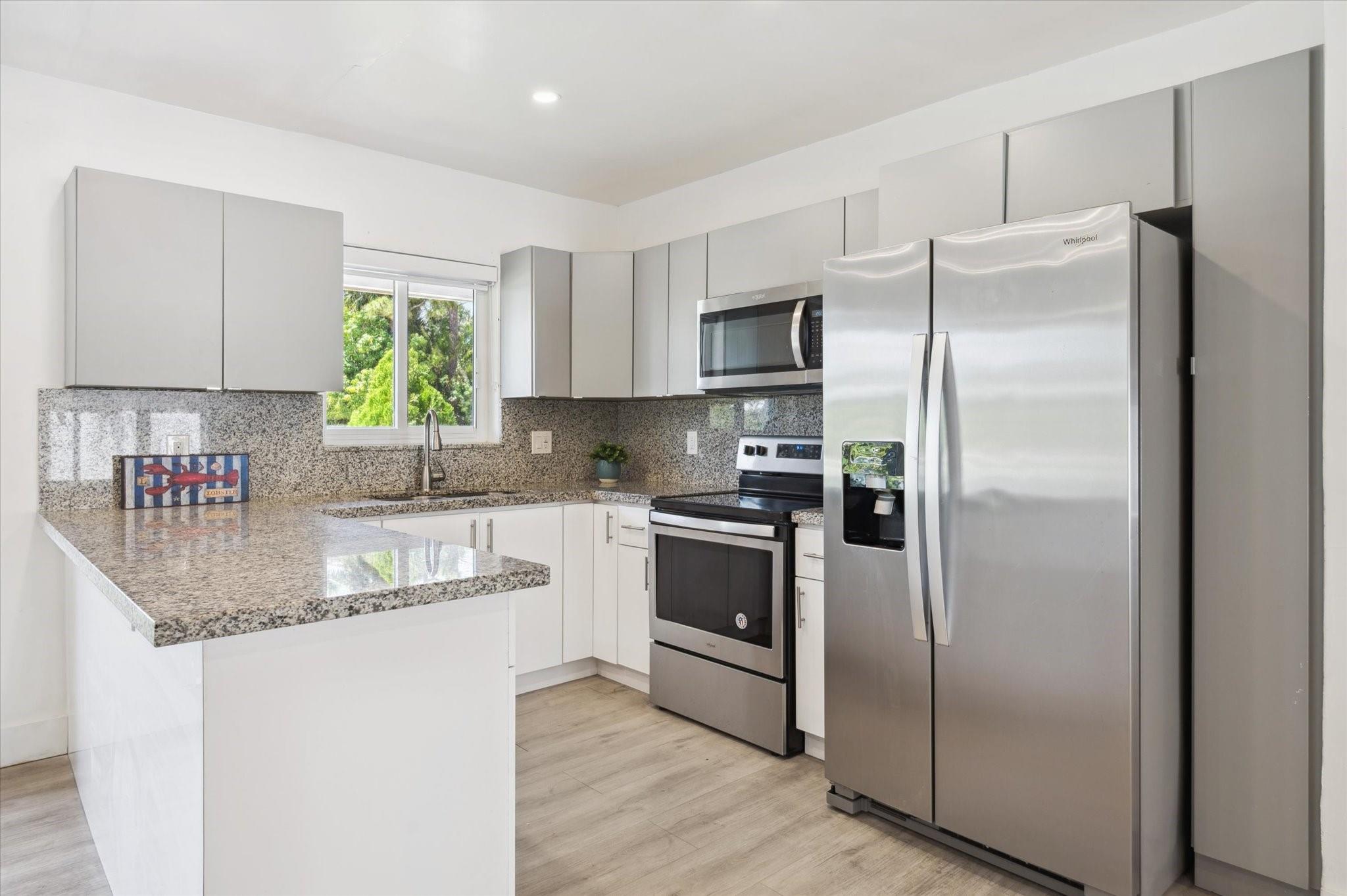 FLAMINGO PARK SEC - Residential Lease