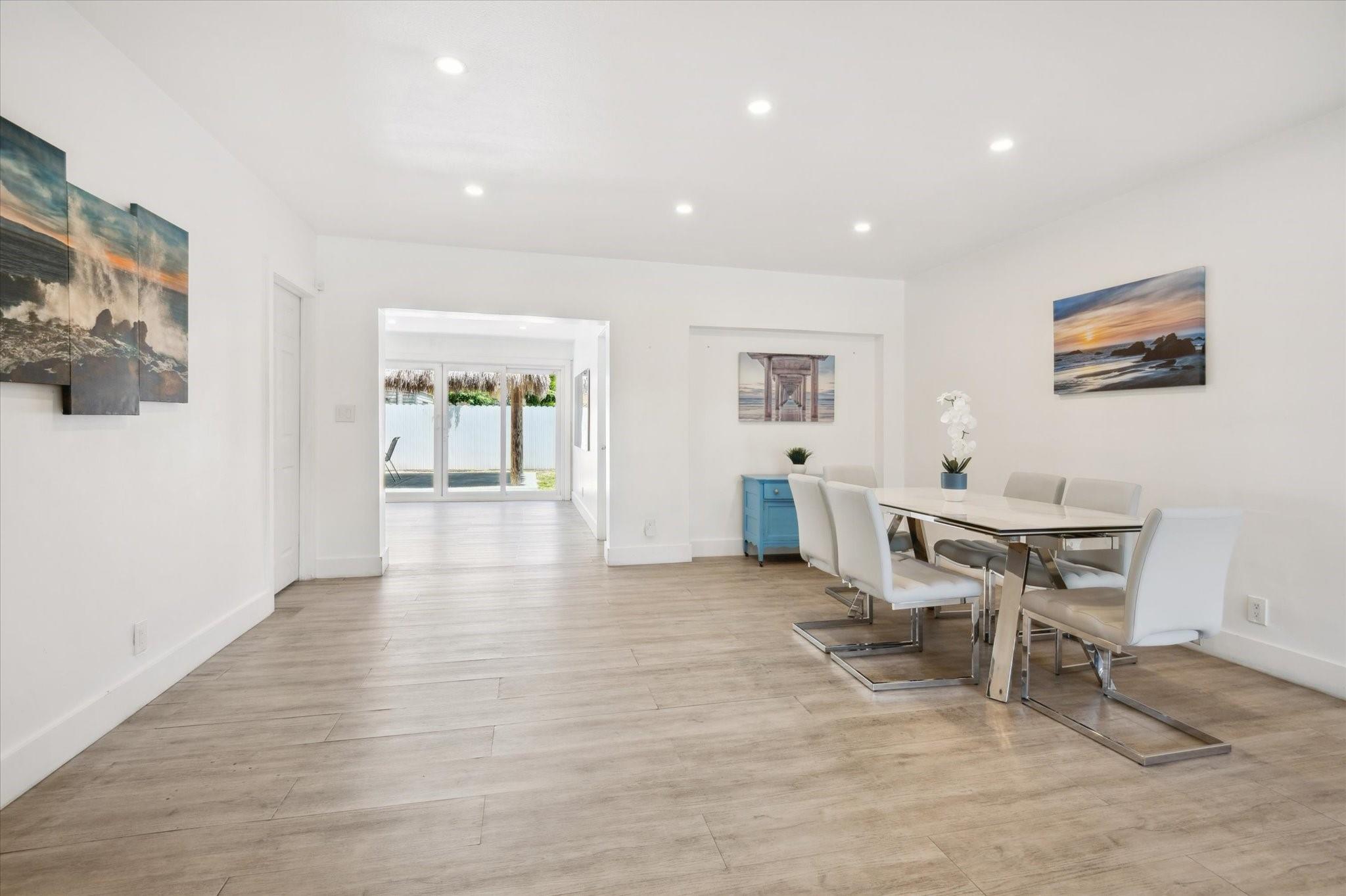 FLAMINGO PARK SEC - Residential Lease