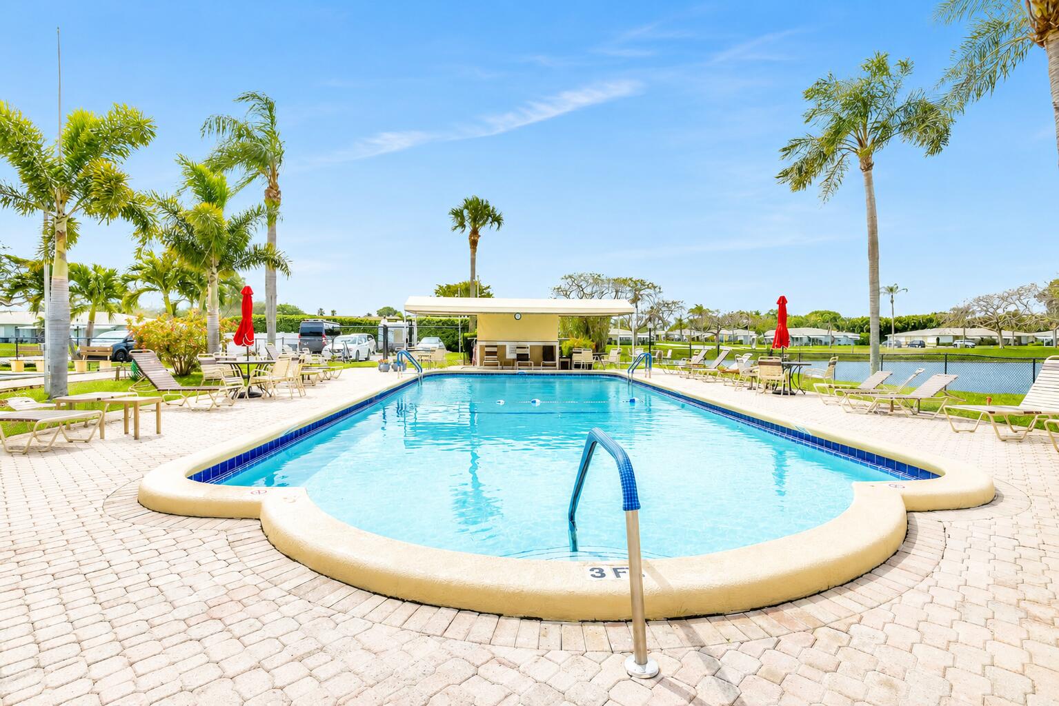 HIGH POINT OF DELRAY BEACH CONDO SEC II - Residential Lease